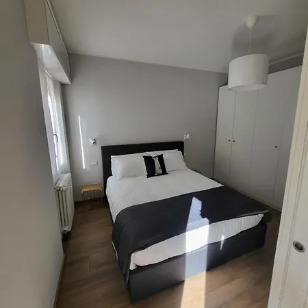 Central Apartments Domodossola Διαμέρισμα *